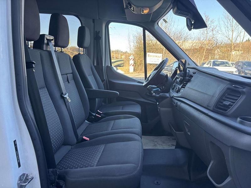 Gebraucht Ford Transit Trend 131 PS (96 kW) 2020 Frost weiß Kombi