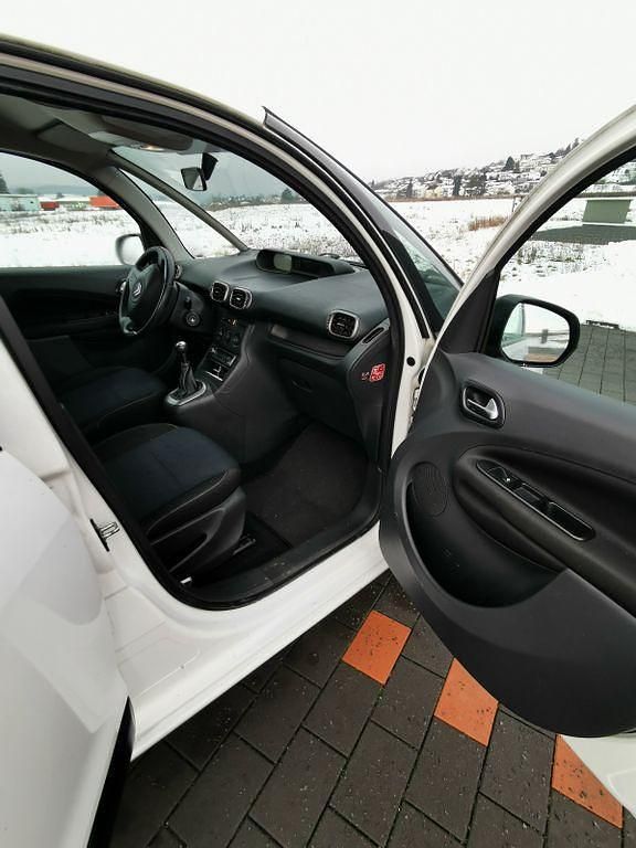 Gebraucht Citroën C3 Picasso Tendance 95 PS (69 kW) 2013 Weiß Van / Kleinbus