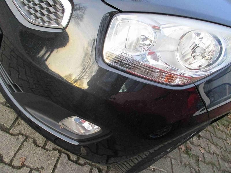 Gebraucht Kia Venga Attract 90 PS (66 kW) 2011 (9f) stone black Kleinwagen