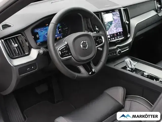 Gebraucht Volvo XC60 Plus 455 PS (334 kW) 2025 Weiß SUV