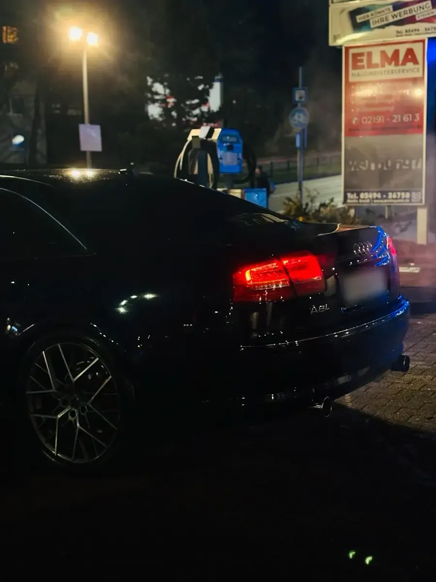 Gebraucht Audi A8 220 PS (161 kW) 2004 Limousine