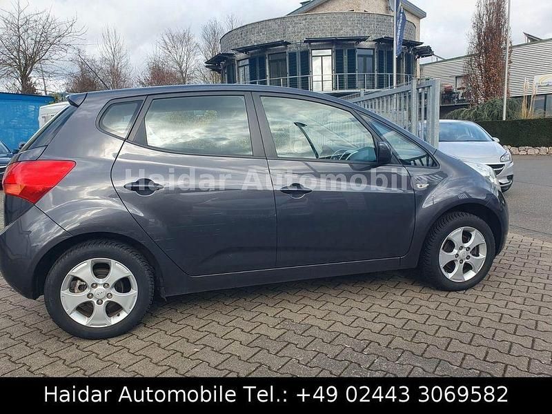 Gebraucht Kia Venga Edition 7 125 PS (91 kW) 2012 Grau Kleinwagen