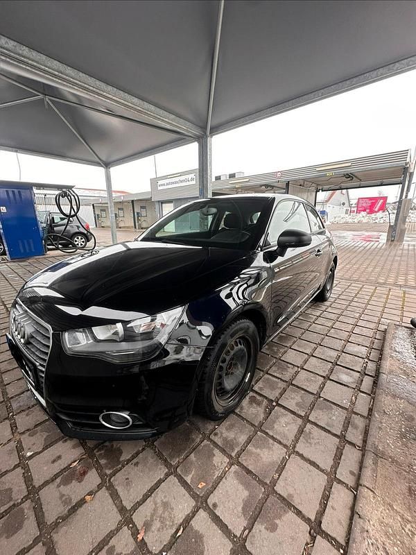 Gebraucht Audi A1 122 PS (89 kW) 2014 Schwarz Limousine