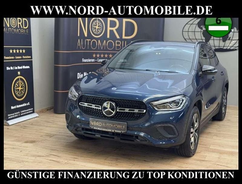 Blau Gebraucht 2021 Mercedes GLA220 Progressive SUV | 29.990 € (Guter Preis) - Bild 1/3