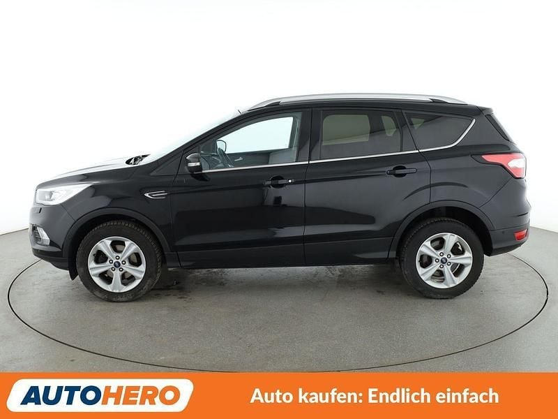 Gebraucht Ford Kuga Titanium 150 PS (110 kW) 2019 Schwarz SUV