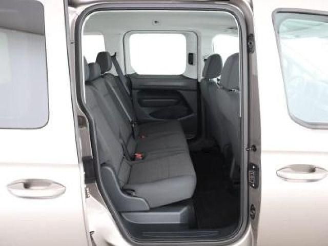 Gebraucht VW Caddy Basis 102 PS (75 kW) 2025 Mojave beige metallic Van / Kleinbus