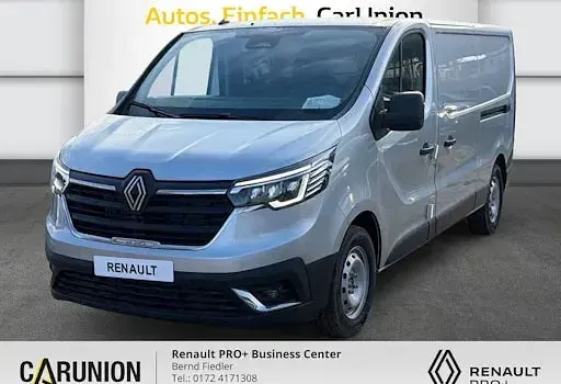 Neu Renault Trafic Komfort 150 PS (110 kW) 2026 Highlandgrau metallic Van / Kleinbus