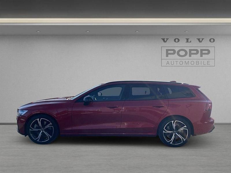 Gebraucht Volvo V60 Plus 349 PS (256 kW) 2024 Fusion red Kombi