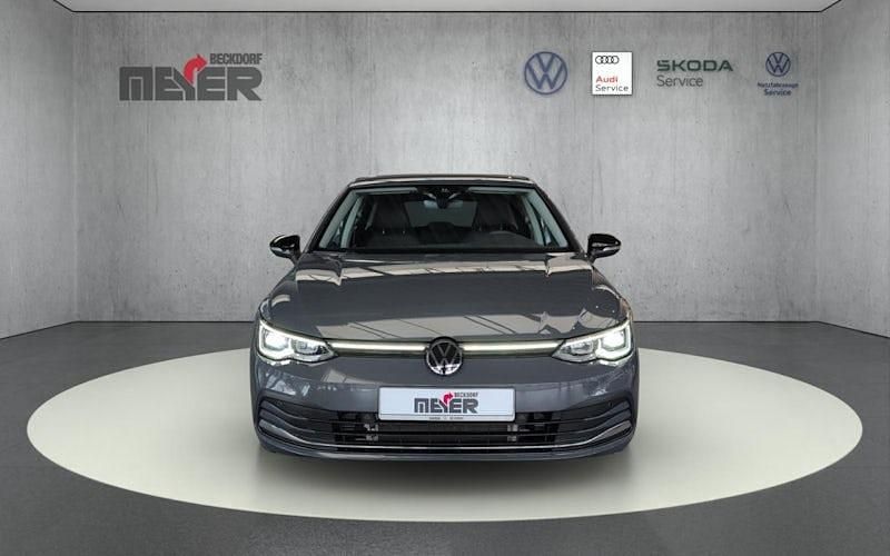 Gebraucht VW Golf VIII Move 130 PS (95 kW) 2023 Grau Limousine