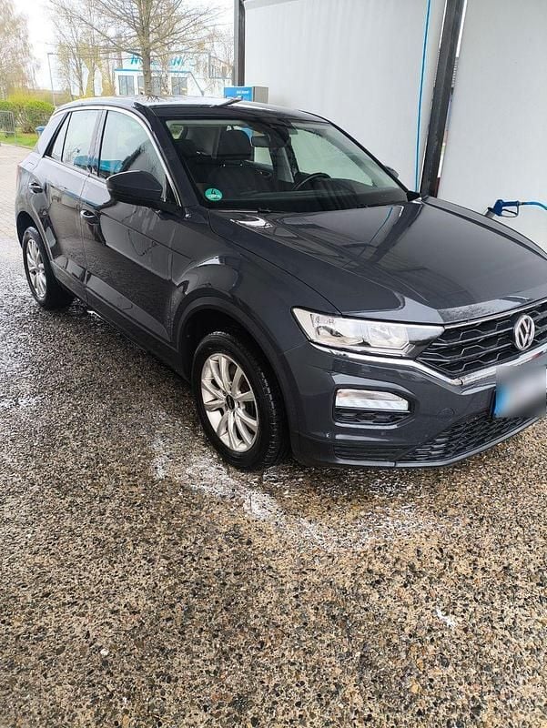 Usata VW T-Roc 116 CV (85 kW) 2018 Grigio SUV