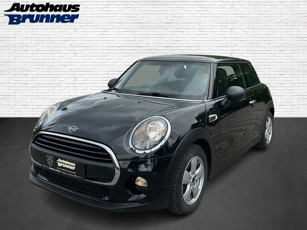 Käytetty Mini ONE 102 HP (75 kW) 2018 Viistoperä