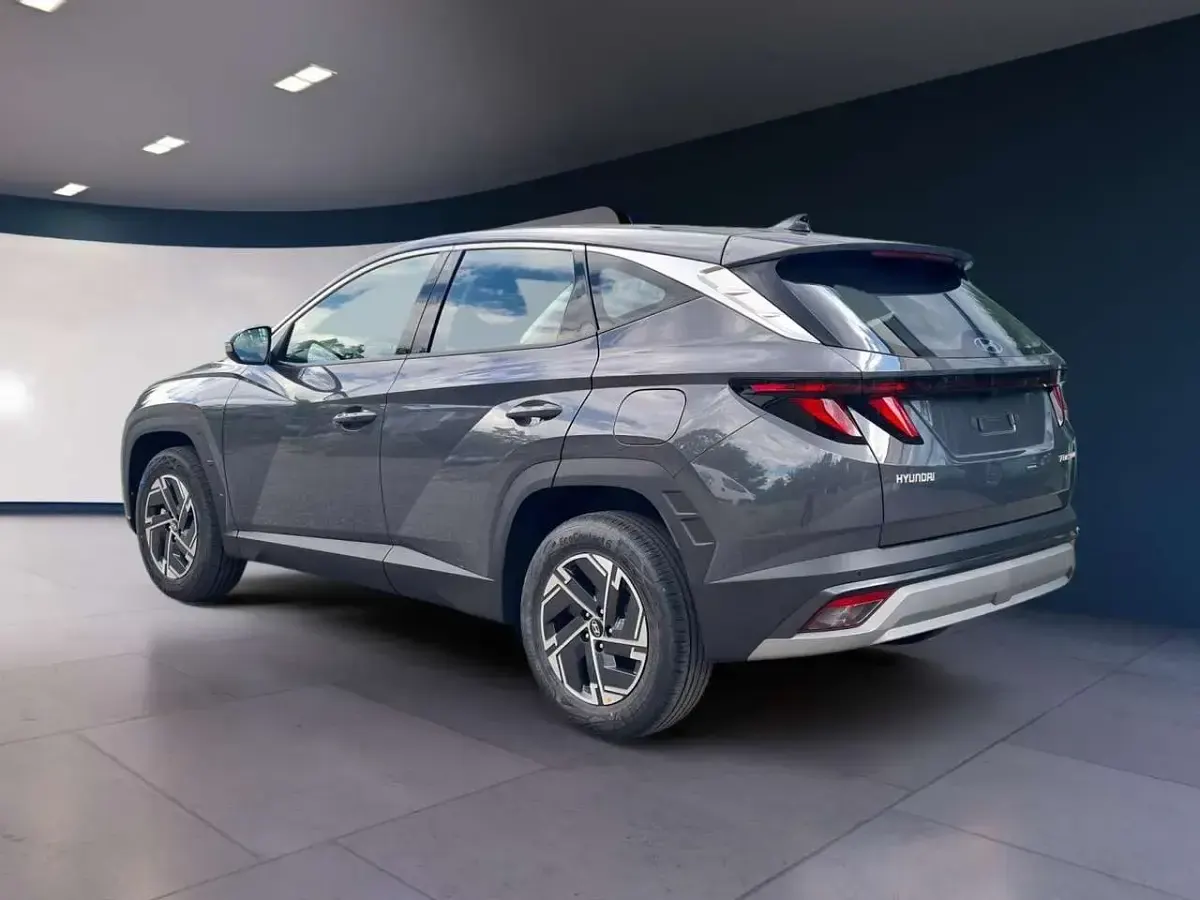 Neu Hyundai Tucson Trend 150 PS (110 kW) 2026 Pe2 ecotronic gray pearl SUV