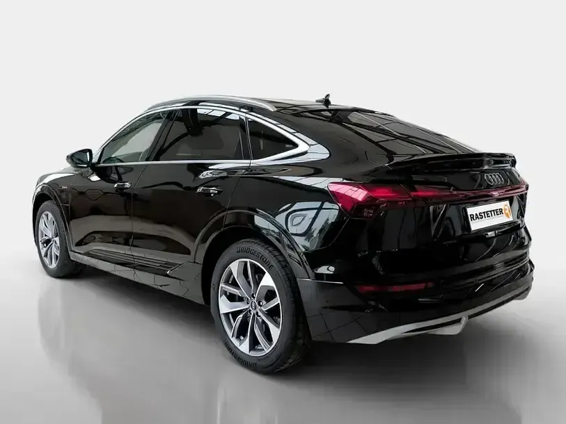 Gebraucht Audi e-tron Sportback S-Line 300 kW (408 PS) 2023 Schwarz SUV