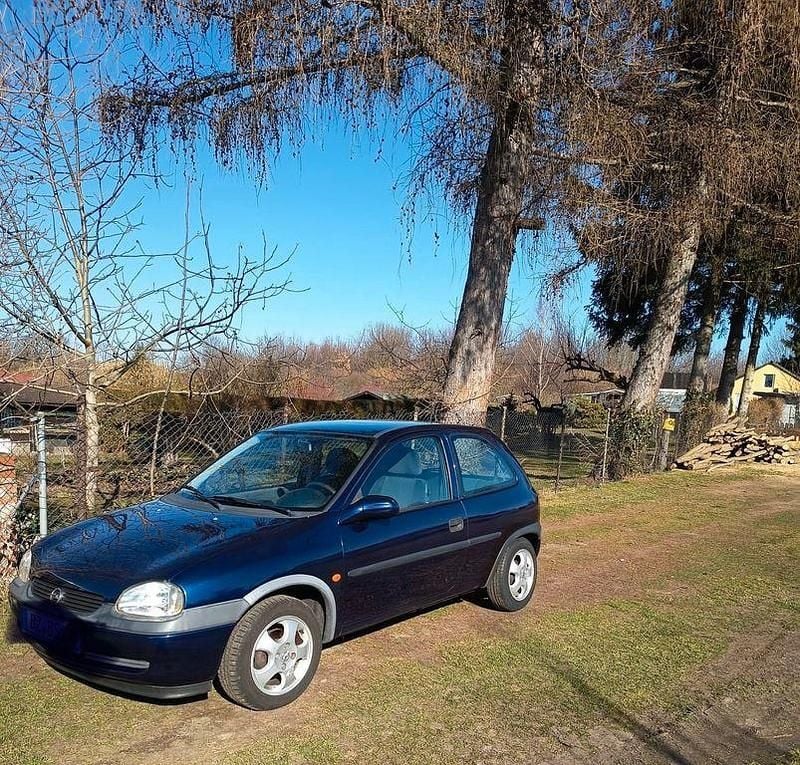 Gebraucht Opel Corsa Edition 65 PS (47 kW) 2000 Blau Limousine