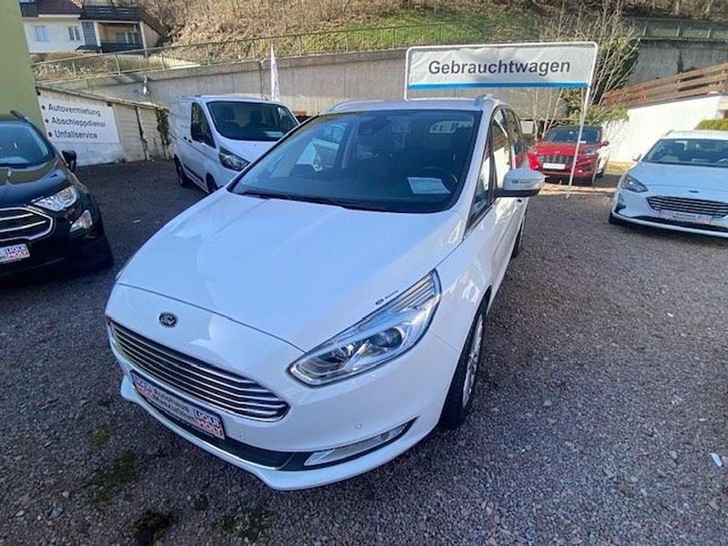 Gebraucht Ford Galaxy Titanium 150 PS (110 kW) 2016 Frostweiß Van / Kleinbus