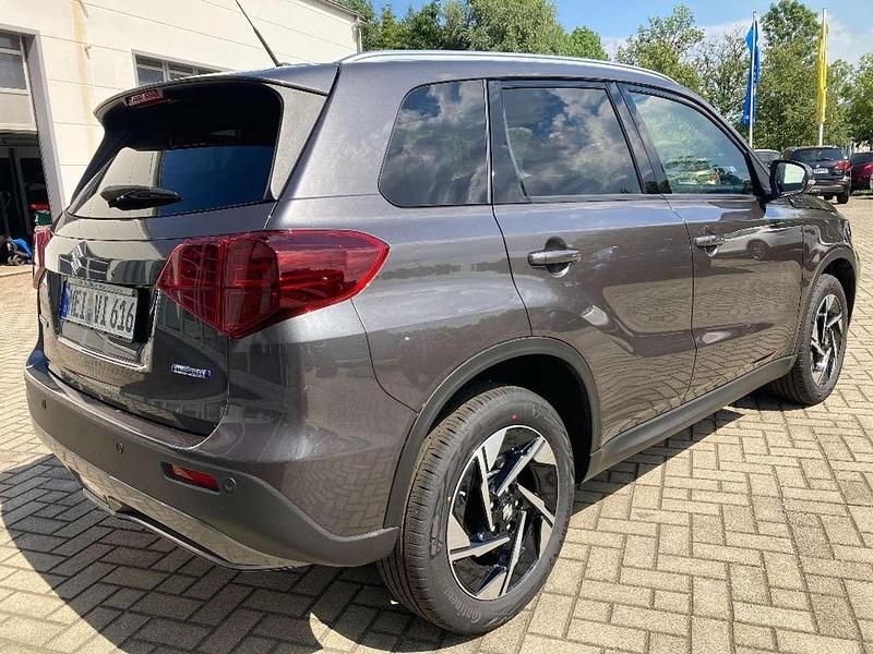 Gebraucht Suzuki Vitara Comfort+ 129 PS (94 kW) 2024 Titan grau SUV