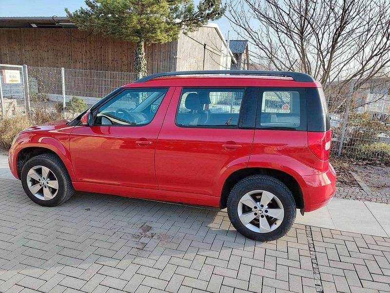 Gebraucht Skoda Yeti 105 PS (77 kW) 2014 Rot SUV