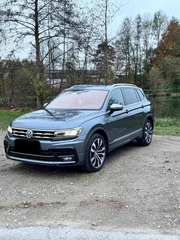 Grau Gebraucht 2019 VW Tiguan Allspace R-line SUV | 36.500 € (Teuer) - Bild 1/4
