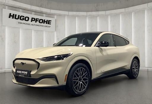 Neu Ford Mustang Mach-E Extended Range 202 kW (276 PS) 2025 Schwarz SUV