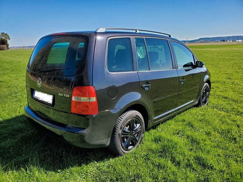 Gebraucht VW Touran 140 PS (102 kW) 2006 Schwarz Van / Kleinbus