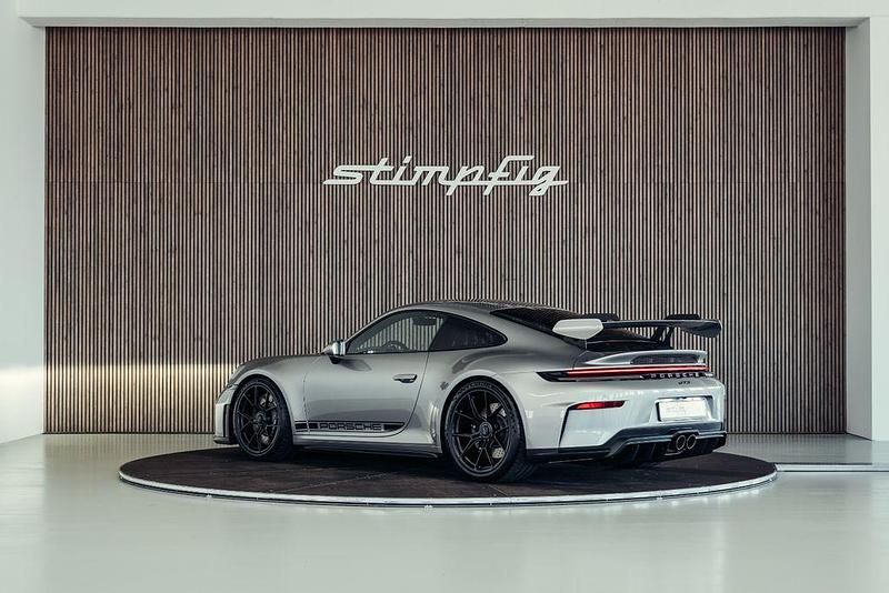 Neu Porsche 992 510 PS (375 kW) 2025 Silber