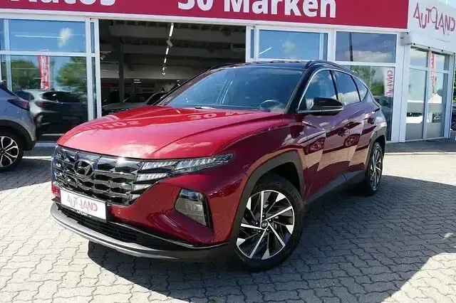 Gebraucht Hyundai Tucson 150 PS (110 kW) 2021 Rot SUV