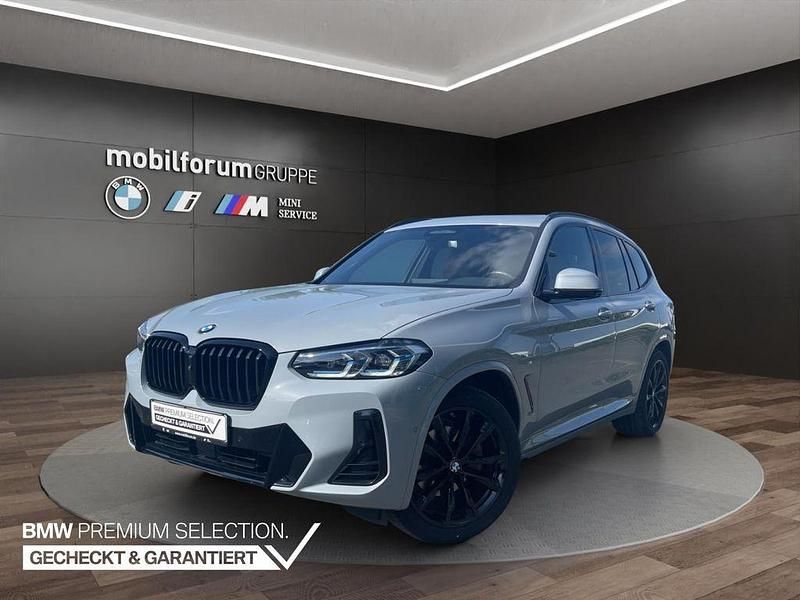 Grau Gebraucht 2024 BMW X3 M Sport SUV | 54.909 € (Teuer) - Bild 1/4