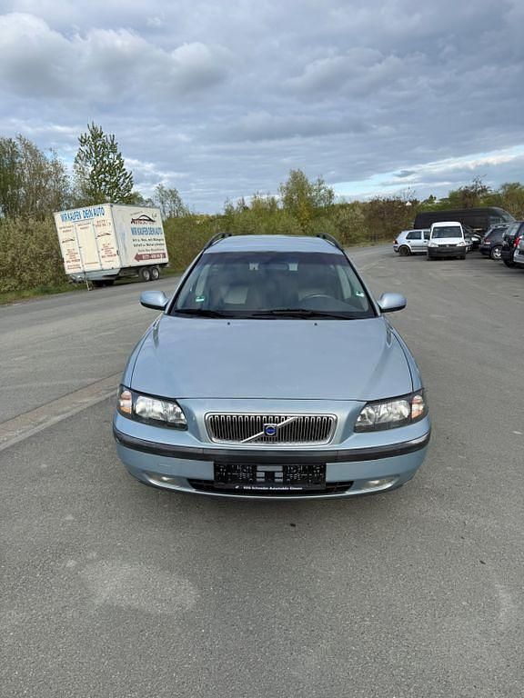 Gebraucht Volvo V70 170 PS (125 kW) 2001 Blau Kombi