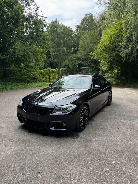 Schwarz Gebraucht 2012 BMW 535 M Sport Limousine | 14.000 € (Fairer Preis) - Bild 1/4