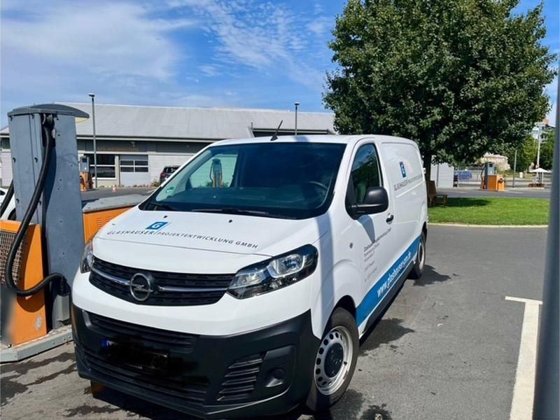 Gebraucht Opel Vivaro 2022 Weiß Van / Kleinbus