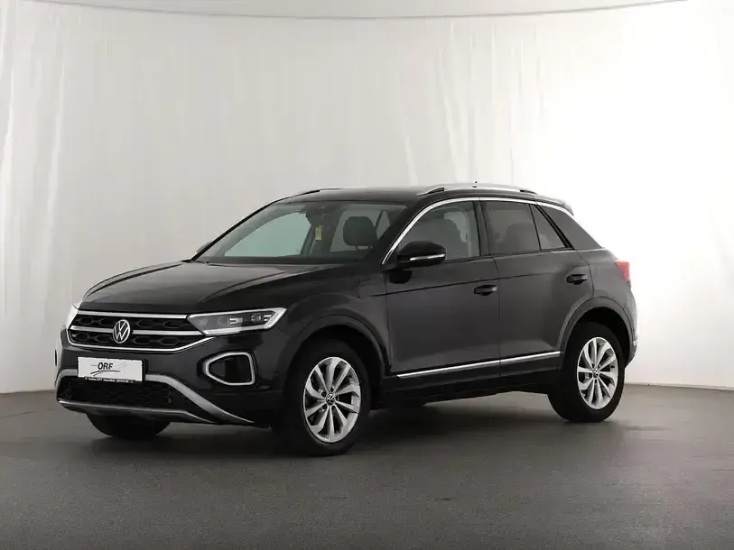 Second-hand VW T-Roc Style 150 CP (110 kW) 2023 Negru SUV