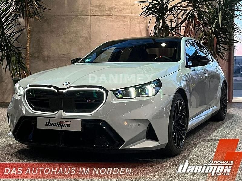 Gebraucht BMW M5 Performance 727 PS (534 kW) 2025 Grau Limousine