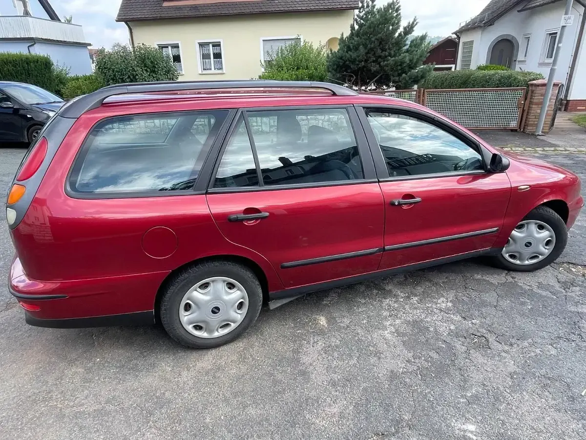 Gebraucht Fiat Marea Weekend 103 PS (75 kW) 1999 Rot Kombi