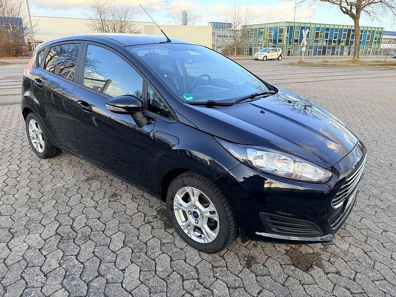 Gebraucht Ford Fiesta SYNC Edition 82 PS (60 kW) 2014 Schwarz Kleinwagen