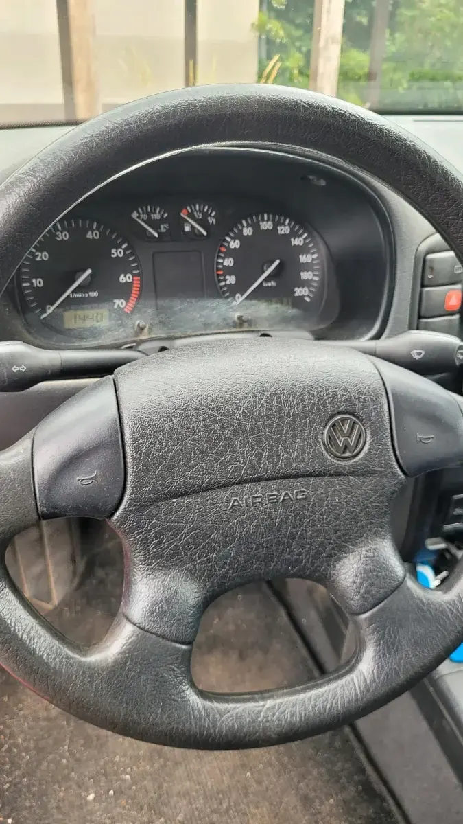 Gebraucht VW Polo 50 PS (36 kW) 1999 Rot Kleinwagen