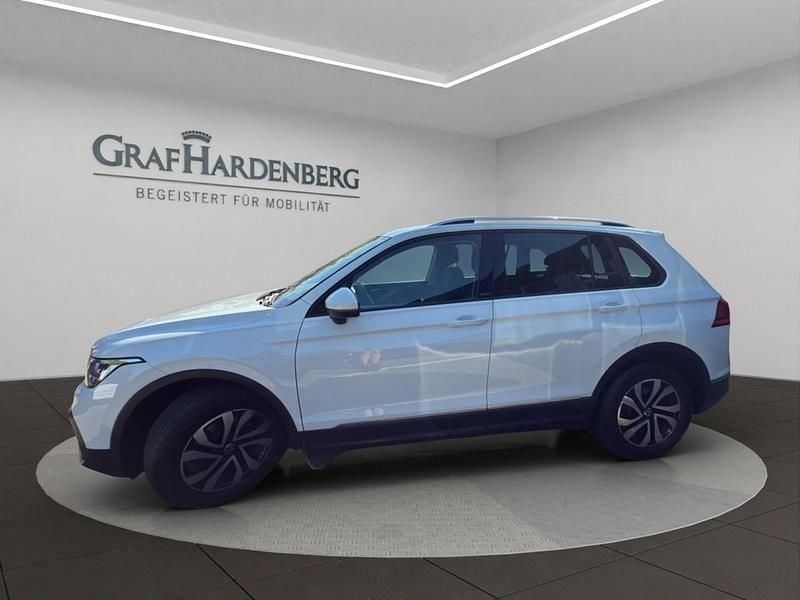 Gebraucht VW Tiguan Active 150 PS (110 kW) 2022 Weiß SUV