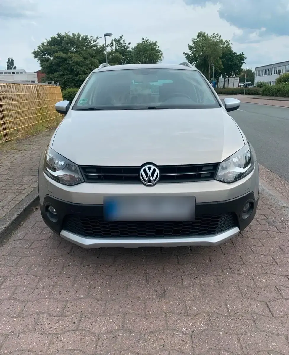 Gebraucht VW Polo Cross 105 PS (77 kW) 2010 Gold Kleinwagen
