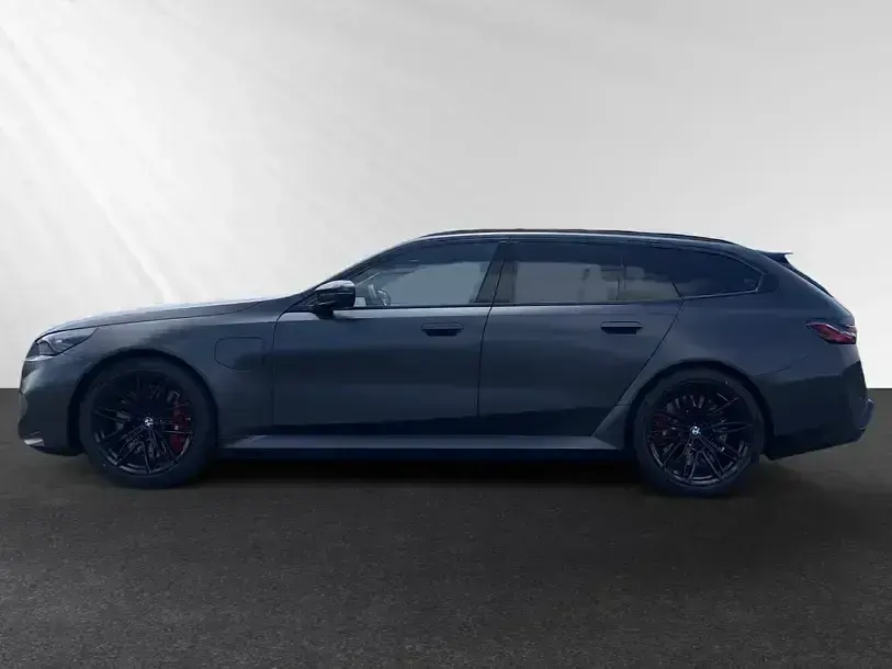 Gebraucht BMW M5 Comfort Edition 727 PS (534 kW) 2025 Bmw individual frozen deep gre Kombi