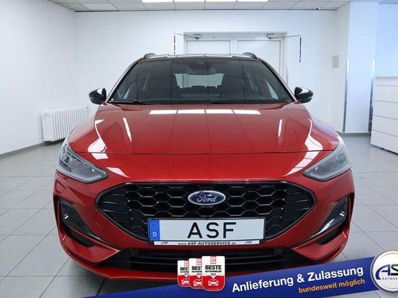 Gebraucht Ford Focus ST-Line X 155 PS (114 kW) 2024 Fantastic rot Kombi