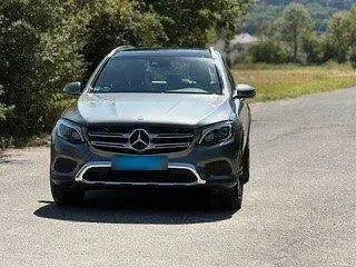 Gebraucht Mercedes GLC250 AMG line 204 PS (150 kW) 2016 Silber SUV
