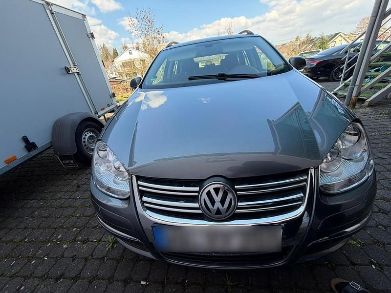 Gebraucht VW Golf V 140 PS (102 kW) 2007 Grau Kombi