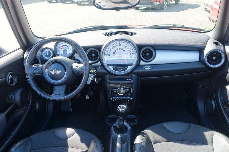 Gebraucht Mini Cooper Cabriolet Chili 98 PS (72 kW) 2012 Orange Cabrio
