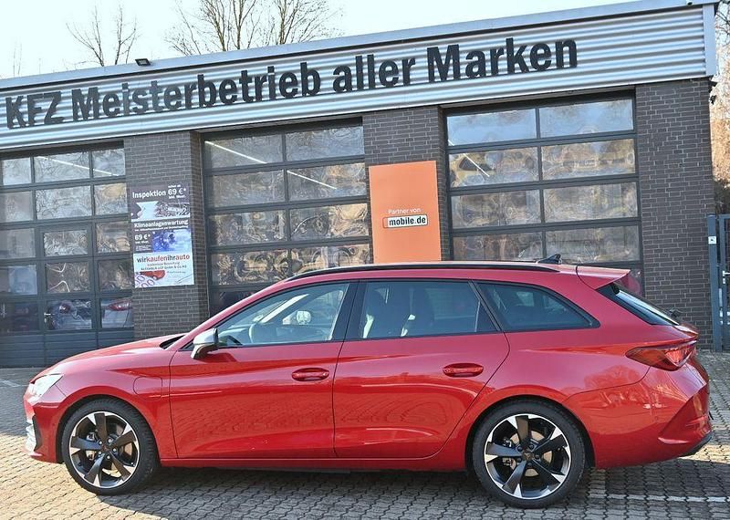 Gebraucht Cupra Leon 150 PS (110 kW) 2023 Desire red Kombi