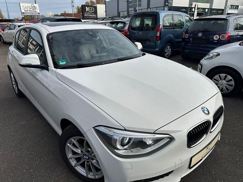 Weiß Gebraucht 2014 BMW 118 Advantage Kleinwagen | 10.300 € (Fairer Preis) - Bild 1/4