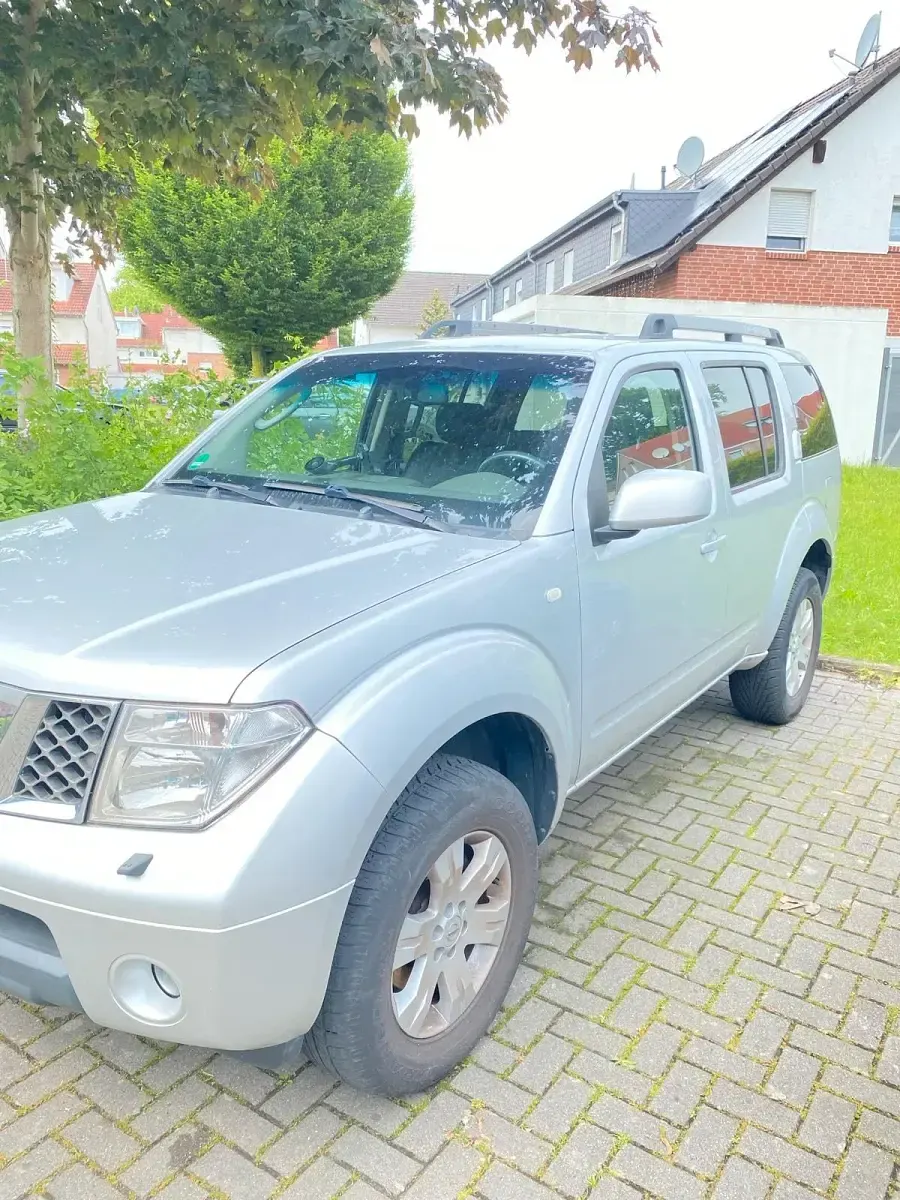 Gebraucht Nissan Pathfinder 171 PS (125 kW) 2005 Silber SUV