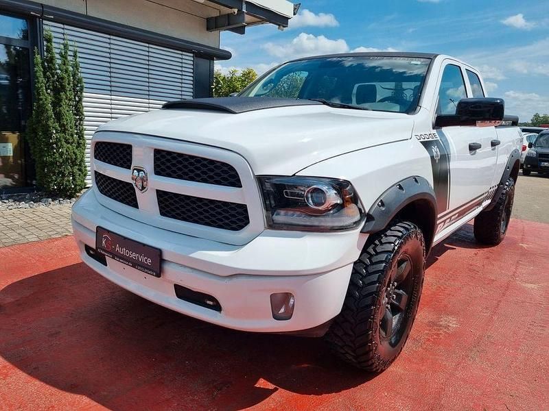Second-hand Dodge Ram 401 CP (294 kW) 2018 Alb Pickup