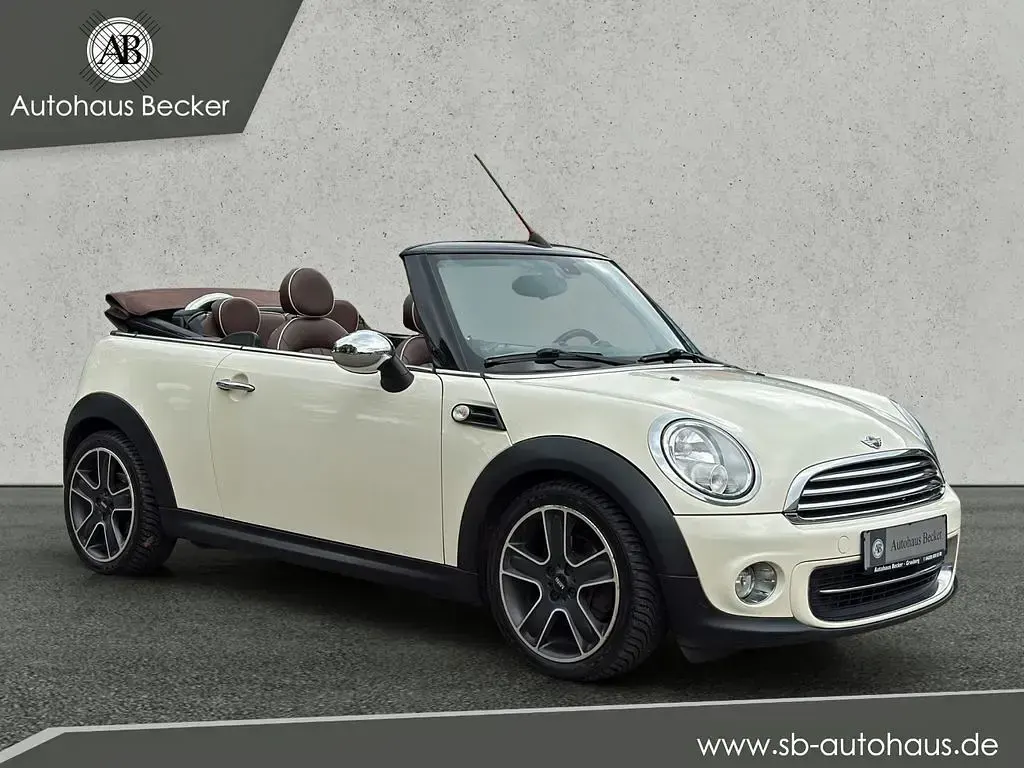 Gebraucht Mini Cooper Cabriolet 122 PS (89 kW) 2012 Weiß Cabrio