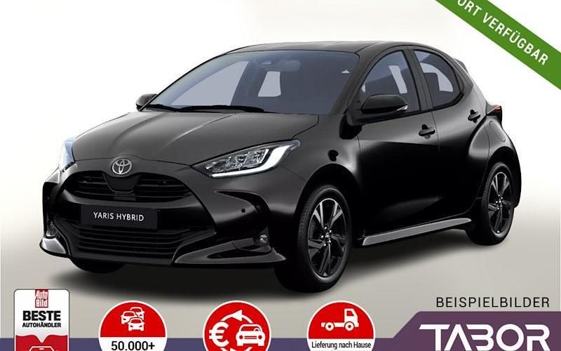 Schwarz Neu 2025 Toyota Yaris Hybrid Limousine | 22.160 € (Superpreis) - Bild 1/4