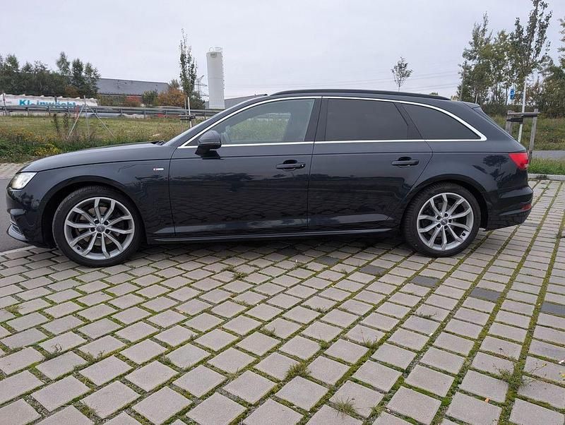 Gebraucht Audi A4 Sport 150 PS (110 kW) 2016 Blau Kombi