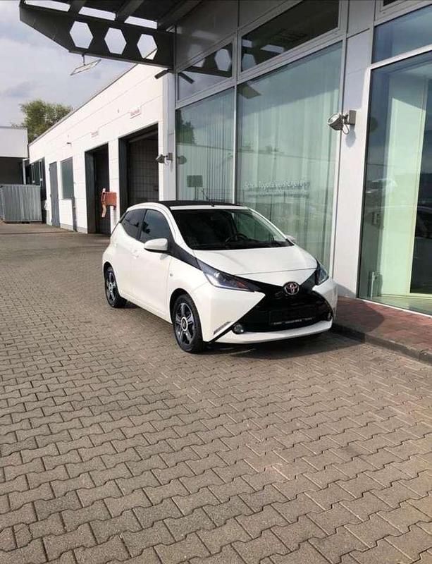 Gebraucht 2017 Toyota Aygo Kleinwagen | 8.500 € (Fairer Preis) - Bild 1/3